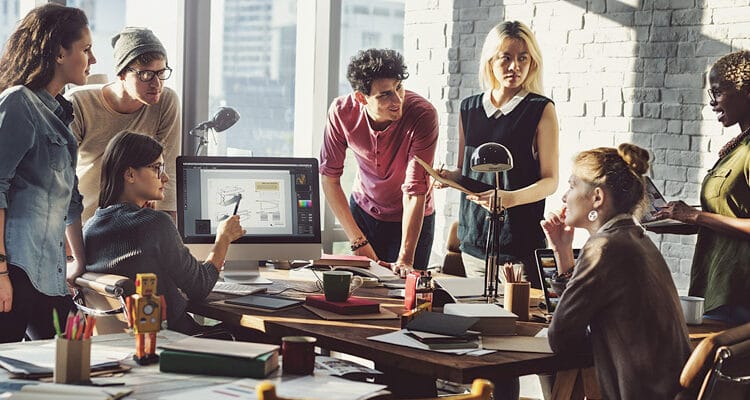 consultoria de SEO para e-commerce equipe fazendo planejamento estratégico de vendas